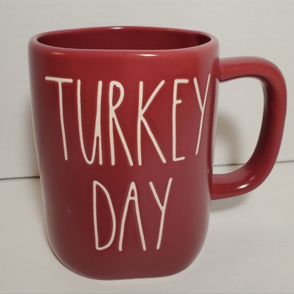 Rae Dunn Turkey Day Mug